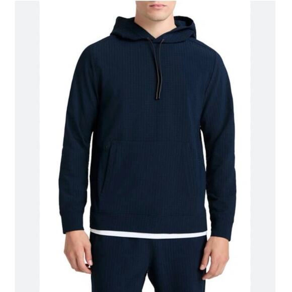 Brady by Tom Brady Grid Flex Performance Hoodie in navy size medium - Picture 1 of 7